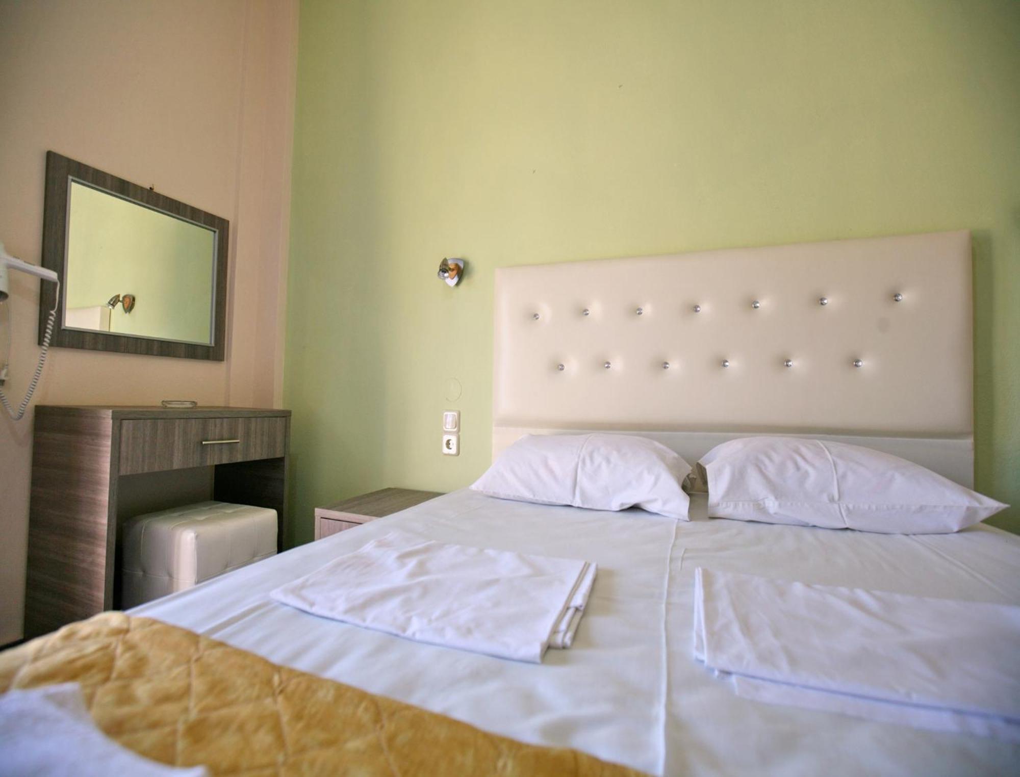 Armonia Studios Anaxos Quarto foto
